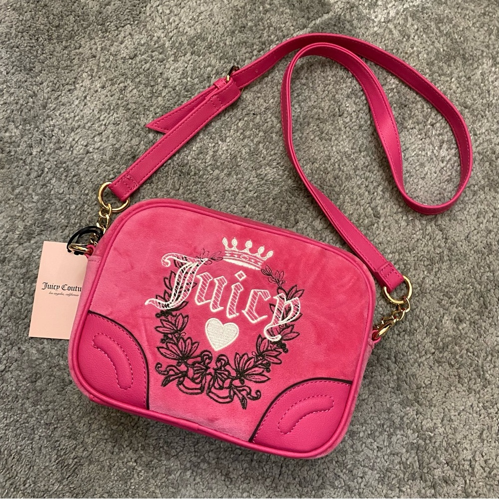 Juicy Couture heritage crossbody purse 💝